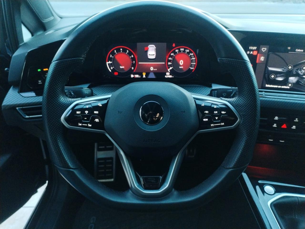 Volkswagen Golf 1.5 TSI EVO ACT R-Line