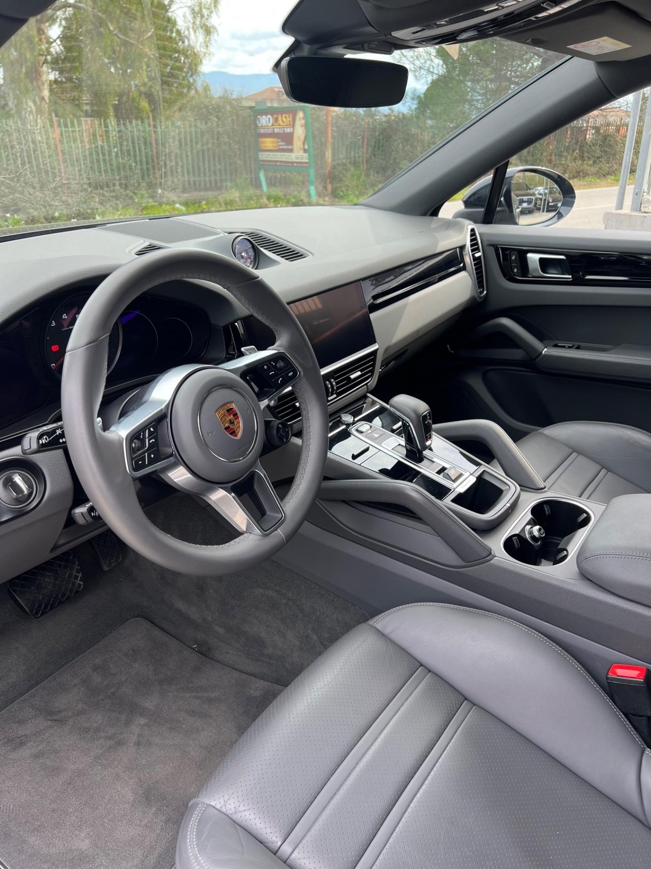 Porsche Cayenne 3.0 V6 Platinum Edition