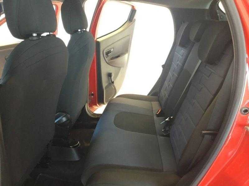 Lancia Ypsilon 1.0 FireFly 70cv Hybrid Platino