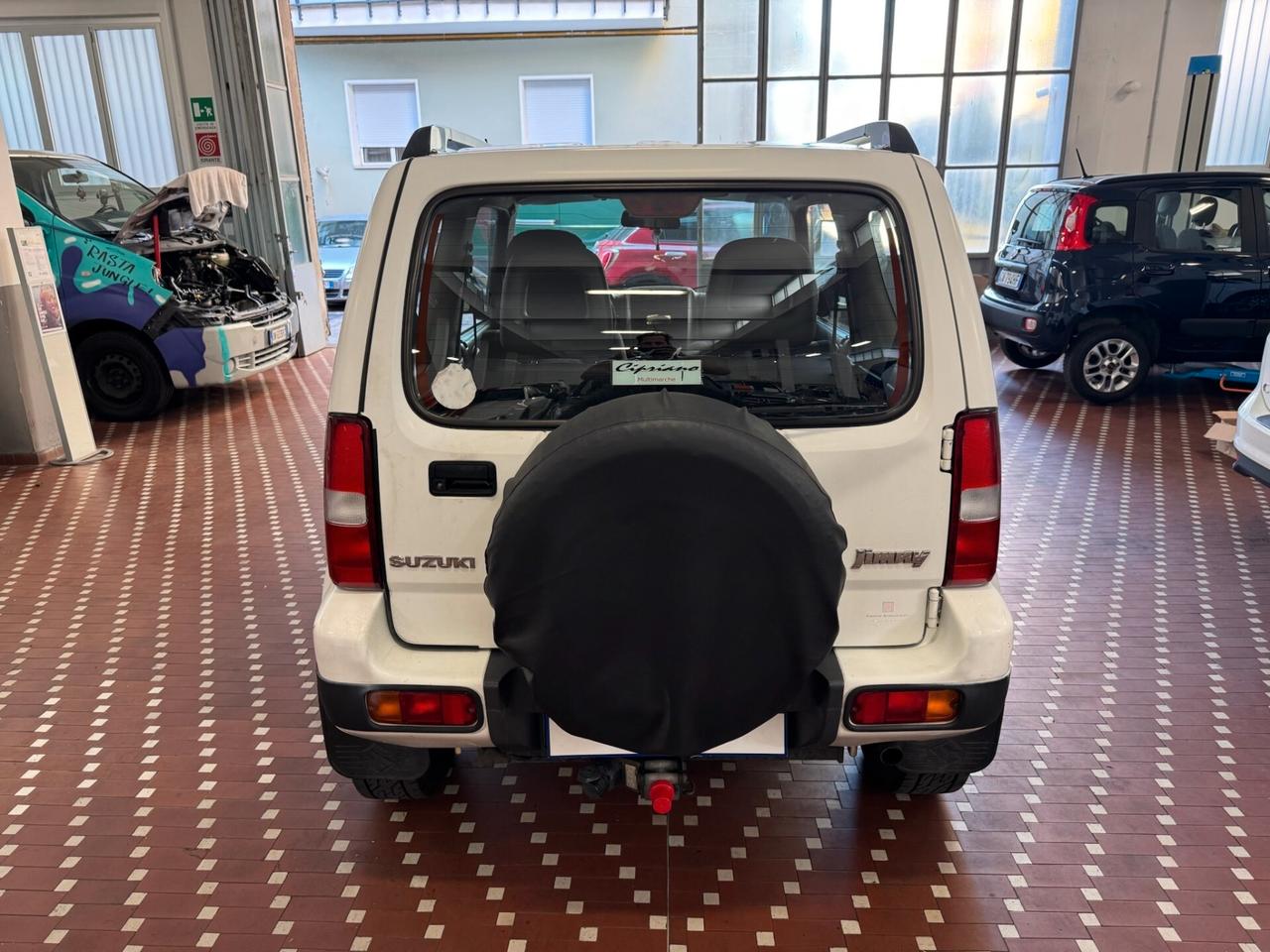 Suzuki Jimny 1.5 DDiS cat 4WD Special - RIDOTTE E GANCIO TRAINO