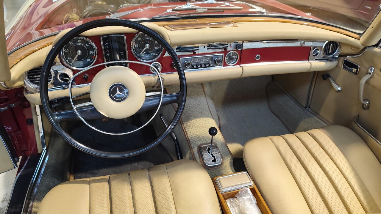 Mercedes-benz SL 280 AUTOMATIC (113)