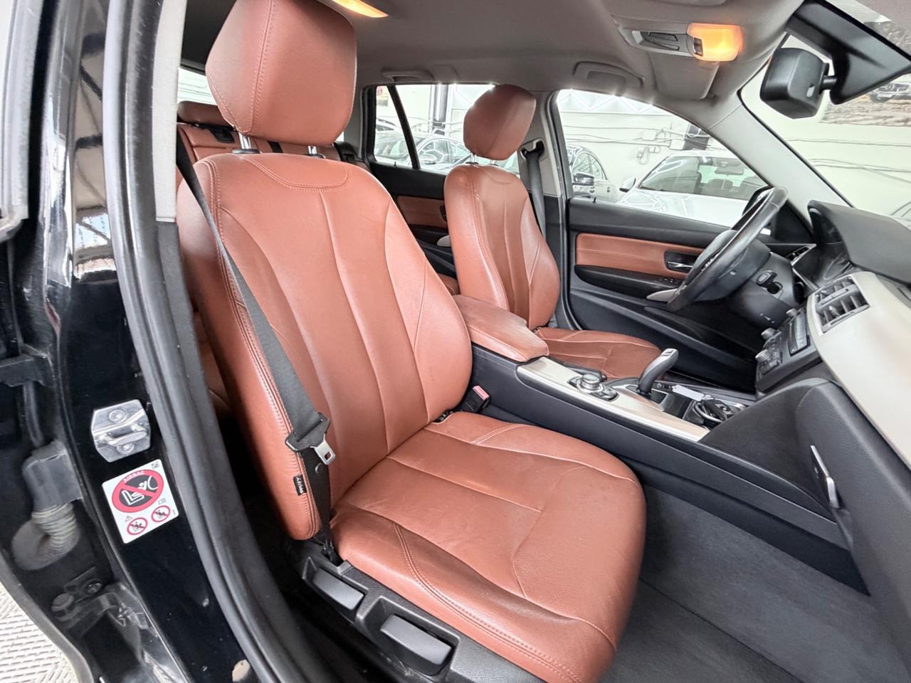 BMW318d AUTOMATICA Touring Luxury NEOPATENTATI EUR6