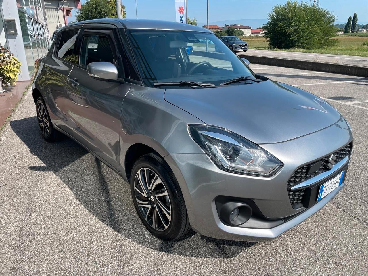 Suzuki Swift 1.2 Hybrid 4WD AllGrip Top