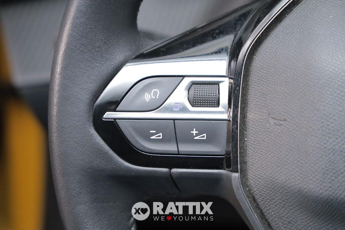 Peugeot e-208 motore elettrico 100kW Allure Pack