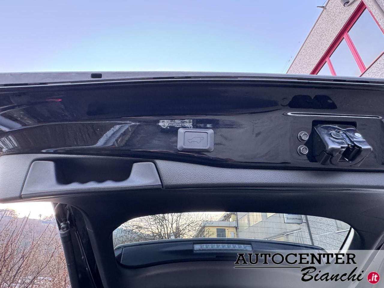 Toyota RAV4 2.5 vvt-ie h Lounge 2wd 218cv e-cvt