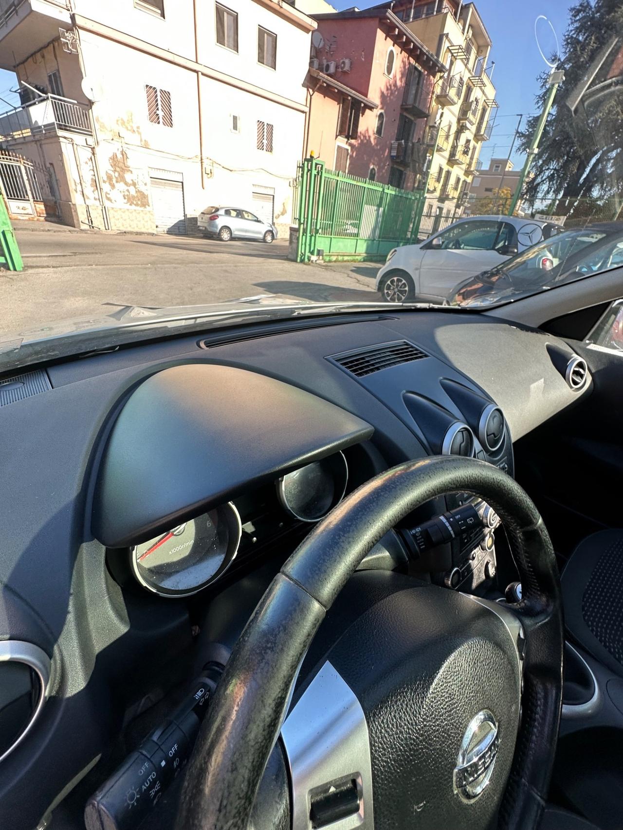 Nissan Qashqai 2.0 dCi DPF Tekna