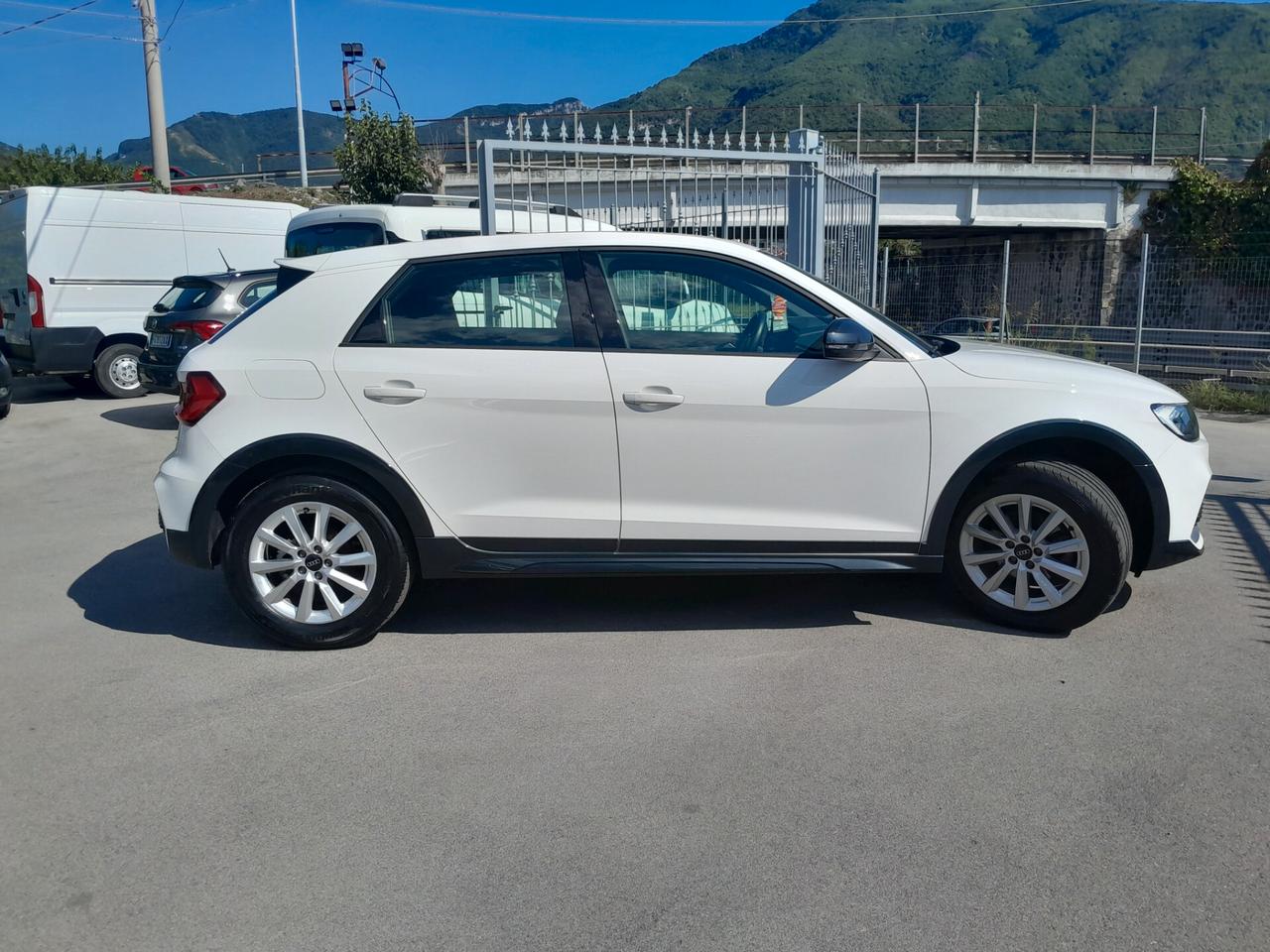 Audi A1 citycarver 25 TFSI Admired