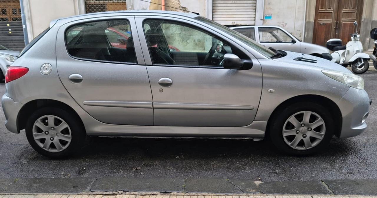 Peugeot 206 Plus 1.4 HDi 70CV 5p. Energie