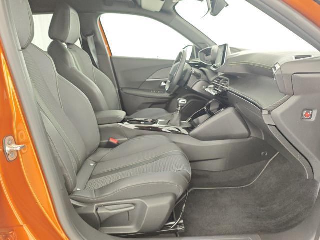 PEUGEOT 2008 PureTech 130 S&S GT