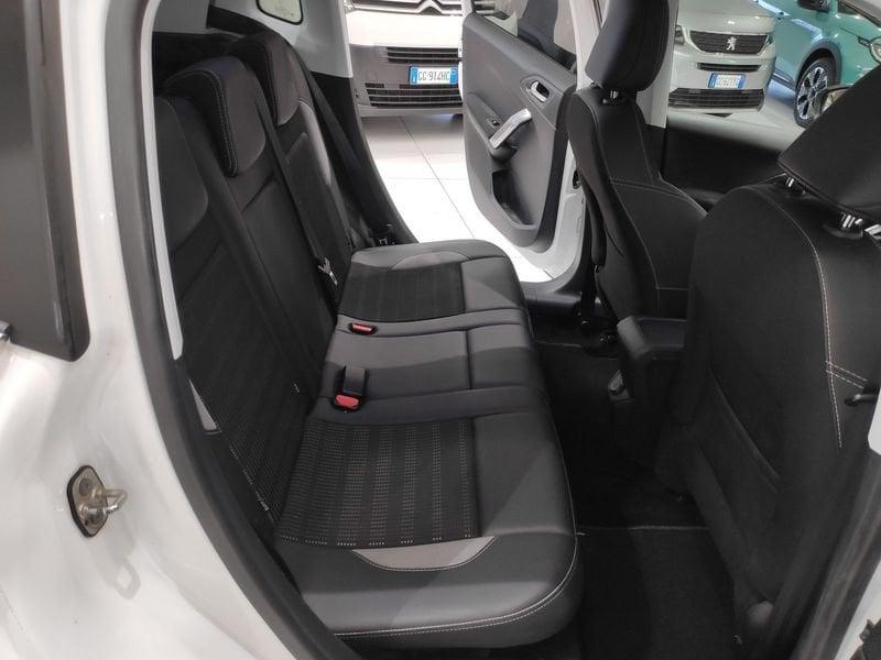 Peugeot 2008 BlueHDi 100 Allure*DIESEL*