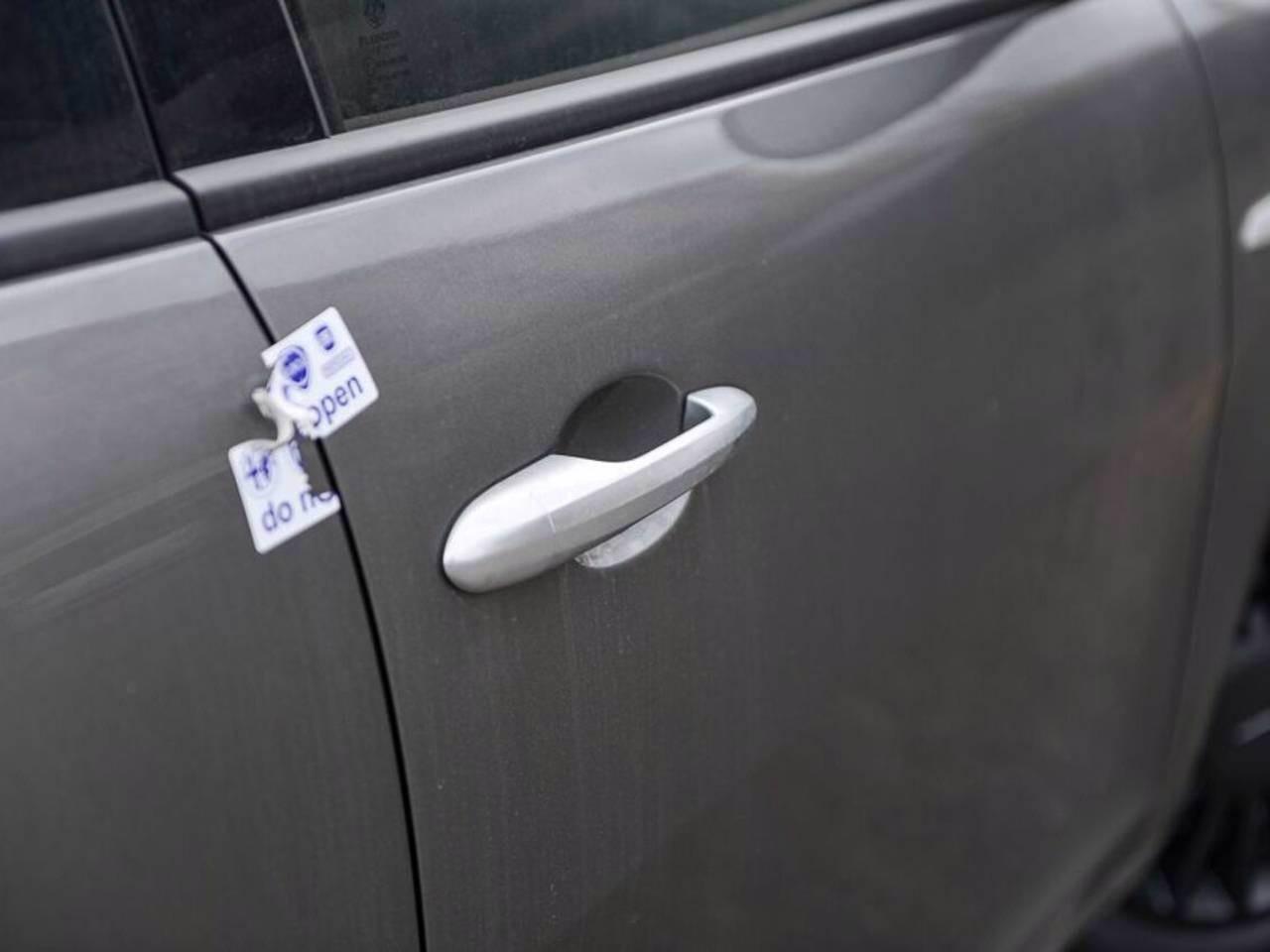 LANCIA Ypsilon III 2021 - Ypsilon 1.0 firefly hybrid Silver s&s 70cv