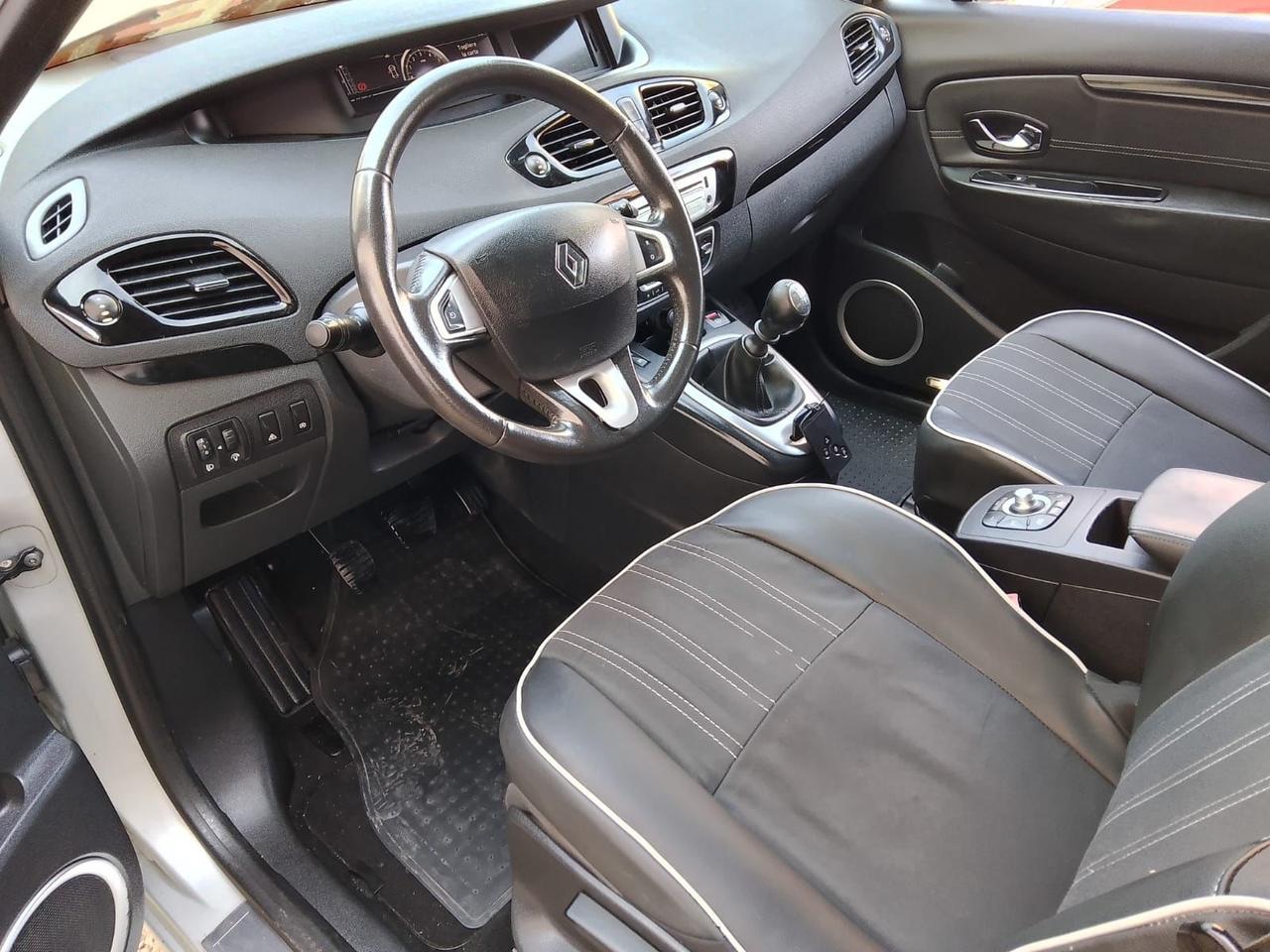 Renault Scenic Scénic X-MOD 1.5 Diesel anno 2013
