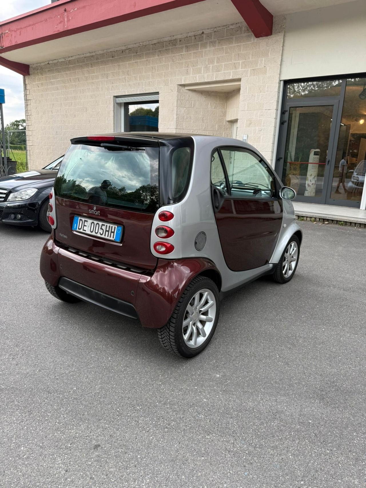 Smart Fortwo 700 Automatica Tetto Panorama - 200.000 km