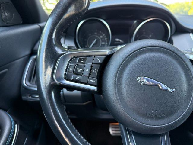 JAGUAR E-Pace 2.0D 180 CV AWD aut. R-Dynamic SE