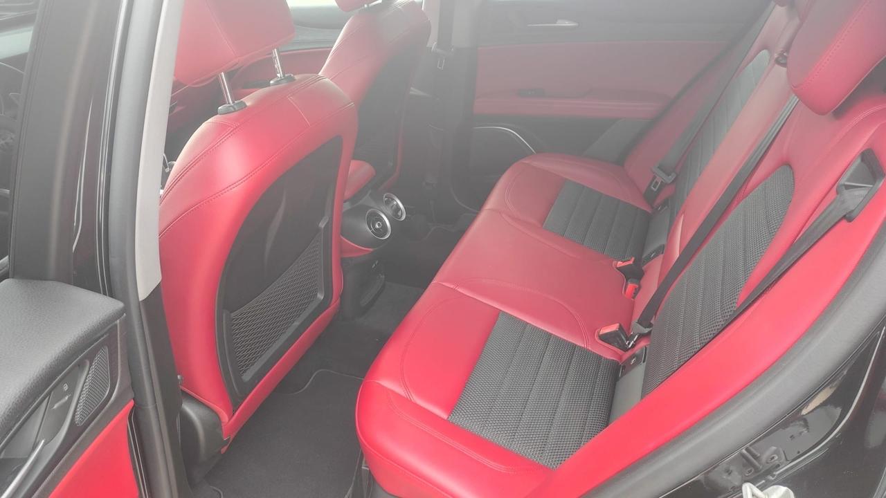 Alfa Romeo Stelvio 2.2 Turbodiesel 190 CV AT8 RWD Executive