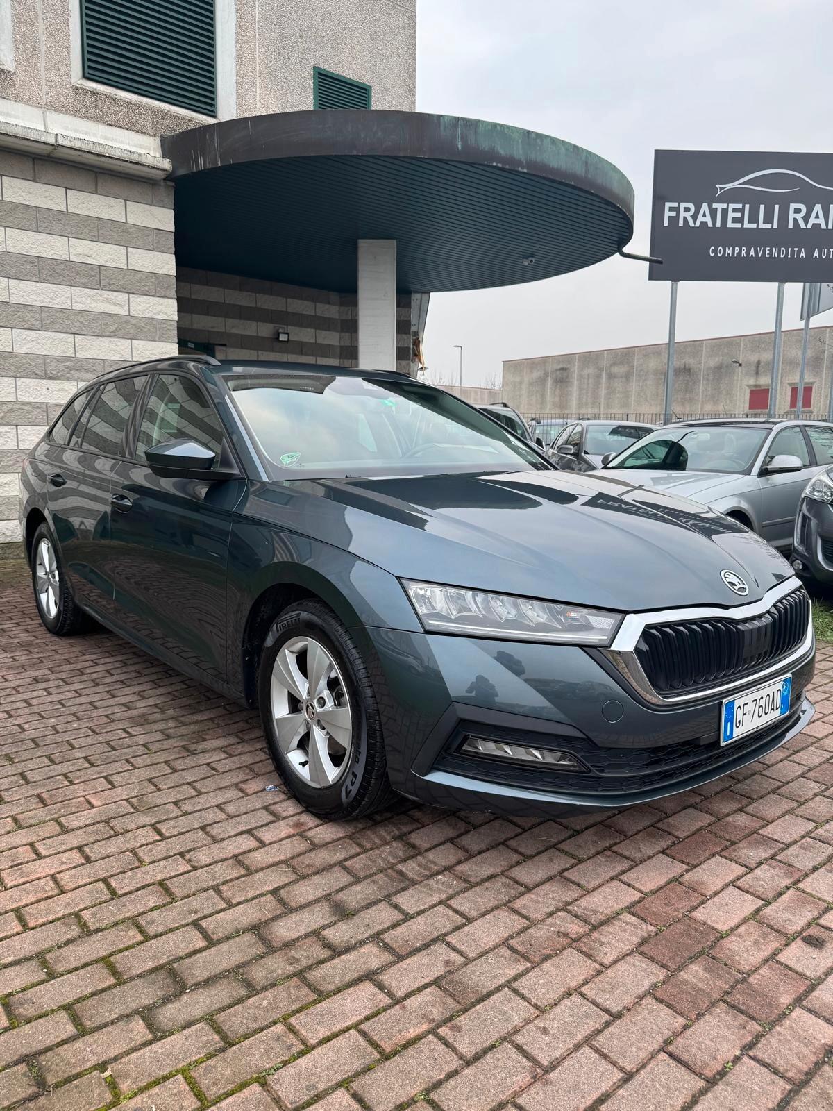 Skoda Octavia 2.0 TDI EVO SCR DSG Wagon Sportline