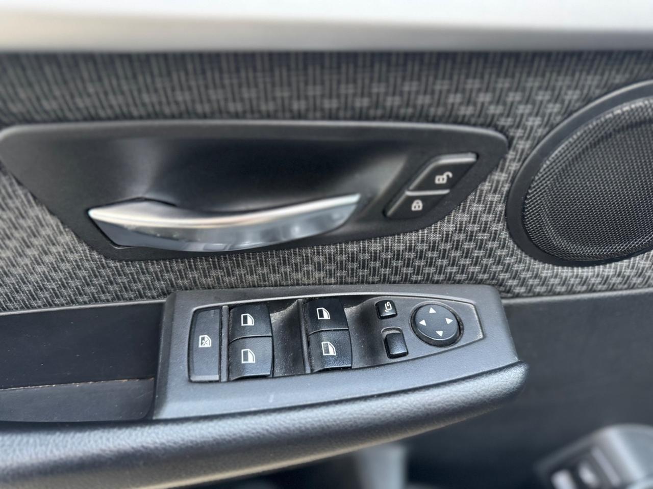 Bmw 2er Active Tourer 216d Advantage