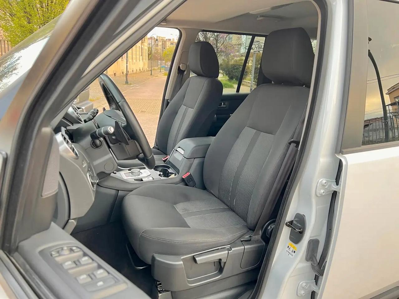 Land Rover Discovery 4 3.0 SDV6 249CV SE