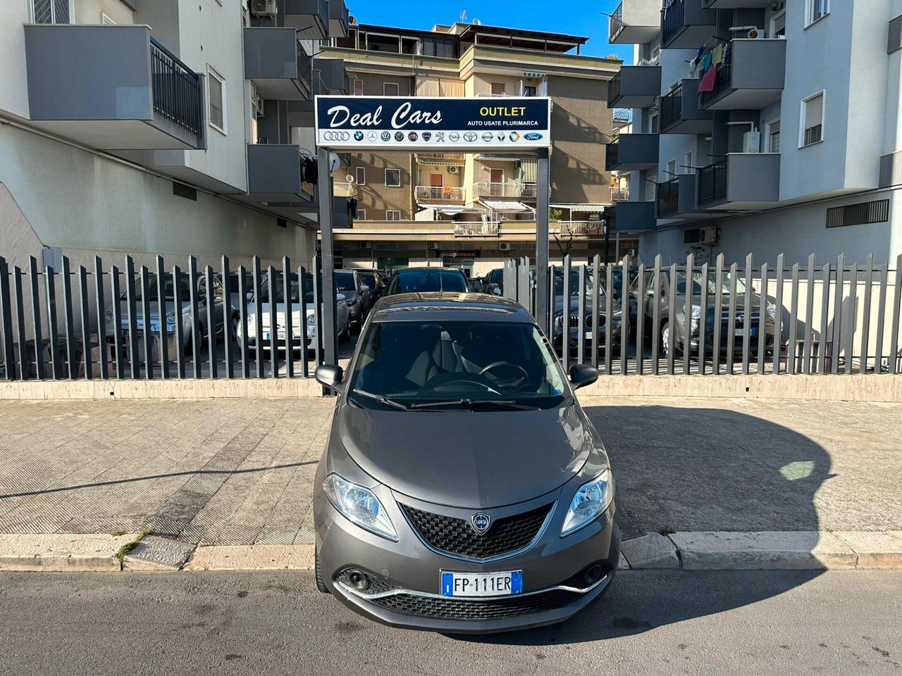 Lancia Ypsilon 1.3 MJT 16V 95 CV 5 porte S&S Gold