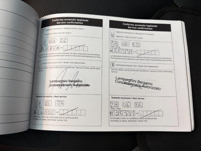 LAMBORGHINI Urus 4.0 650CV