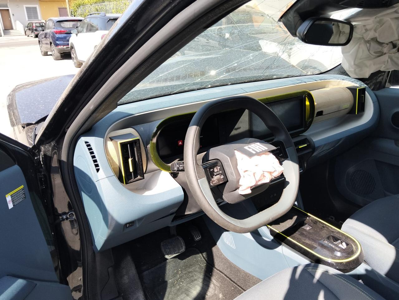 Fiat Grande Panda 1.2 Hybrid 110cv 2025 SINISTRATA
