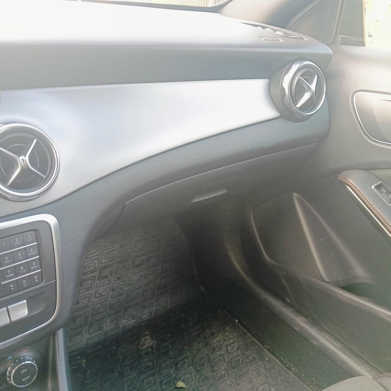 Mercedes-benz GLA 200 d Sport