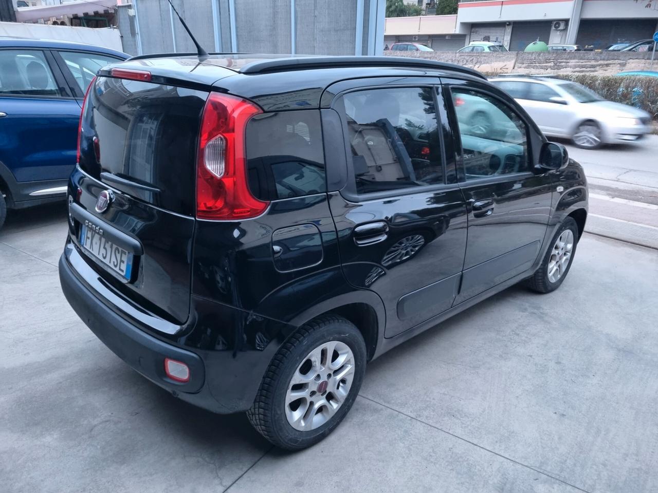 Fiat Panda 1.3 MJT 95 CV S&S Lounge EURO 6