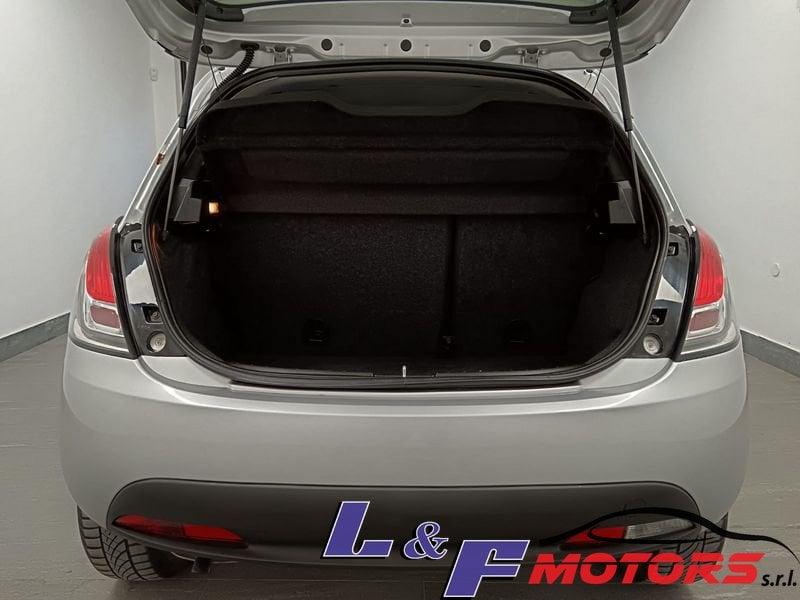 Lancia Ypsilon Ypsilon 1.2 PLATINUM GPL CASA MADRE