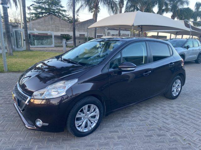 PEUGEOT 208 1.4 8V HDi 68CV 5p.