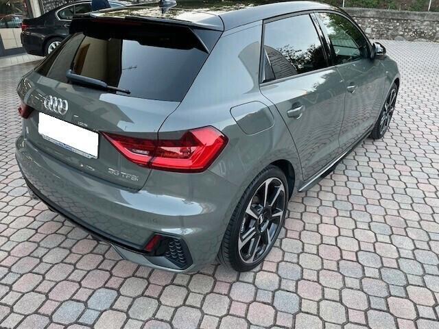 Audi A1 SPB 35 TFSI S tronic 150 cv S/line int+est bi-color