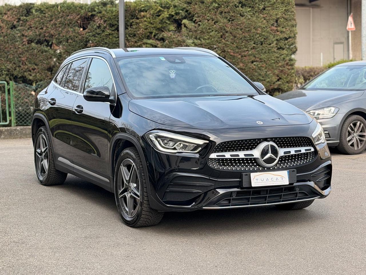 Mercedes-Benz GLA 250 Premium AMG GLA 250 E #10040