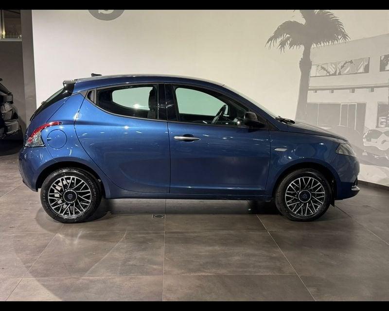 Lancia Ypsilon 3ª serie 1.0 FireFly 5 porte S&S Hybrid Platino