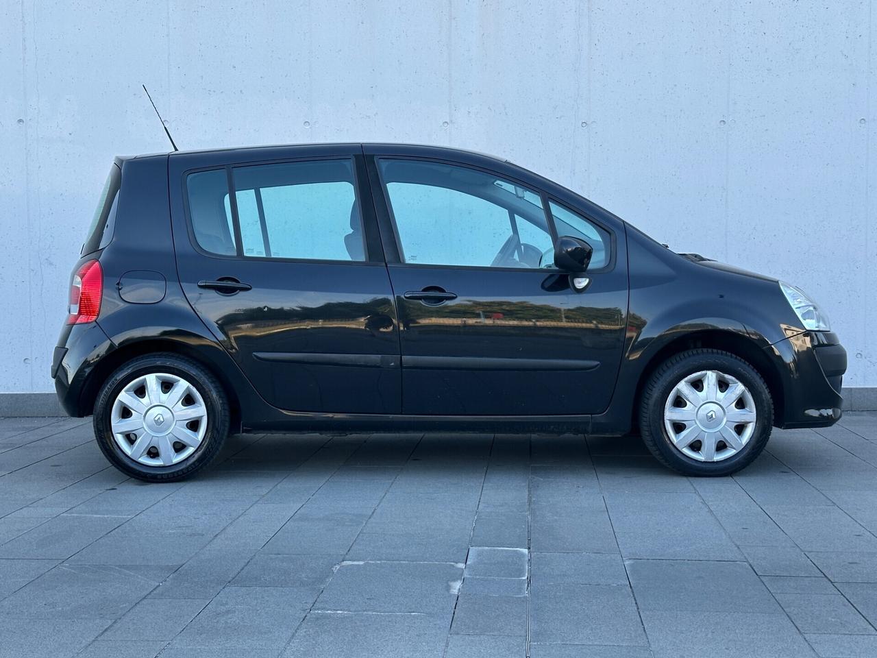 Renault Modus 1.2 16V TCE Neopatentati