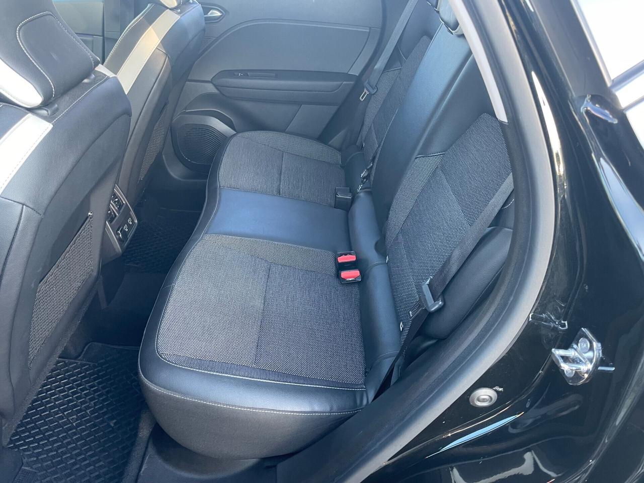 Renault Captur Plug-in Hybrid E-Tech 160 CV Intens
