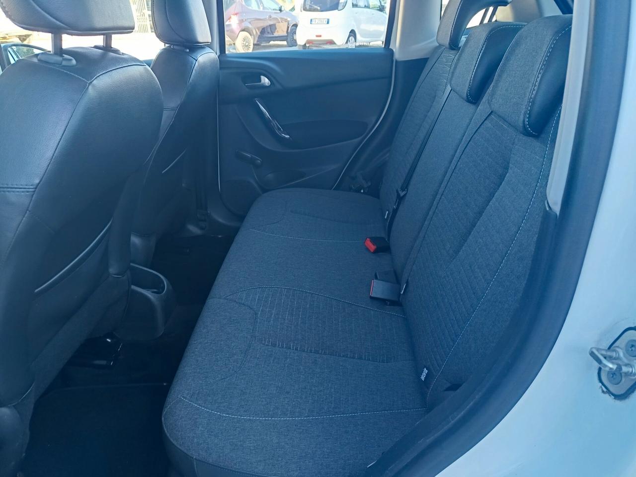 Citroen C3 PureTech 82 My 17 Tua a 152€/mese