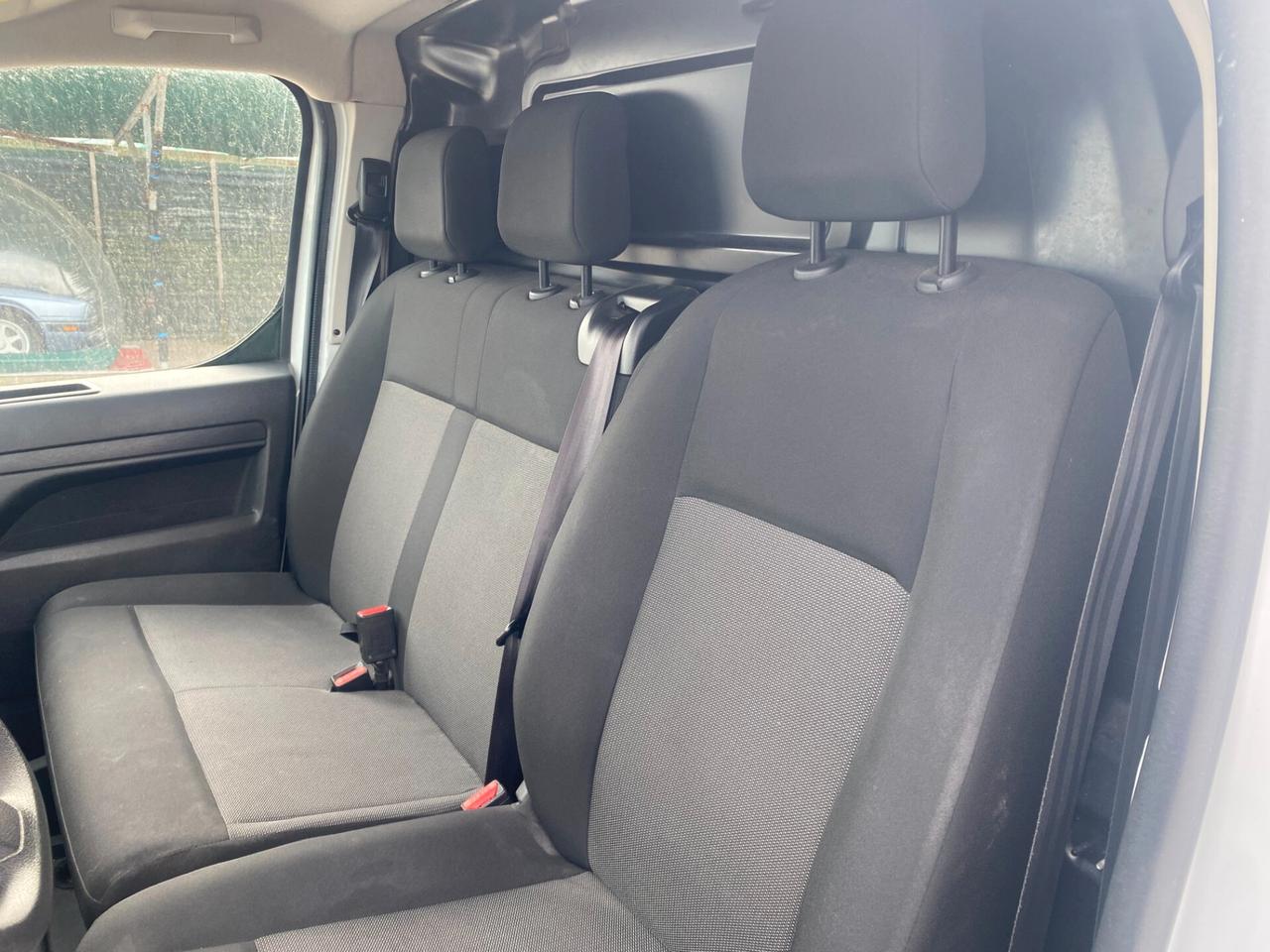 OPEL VIVARO 2.0D 145Cv PASSOLUNGO/TN Cargo ENJOY