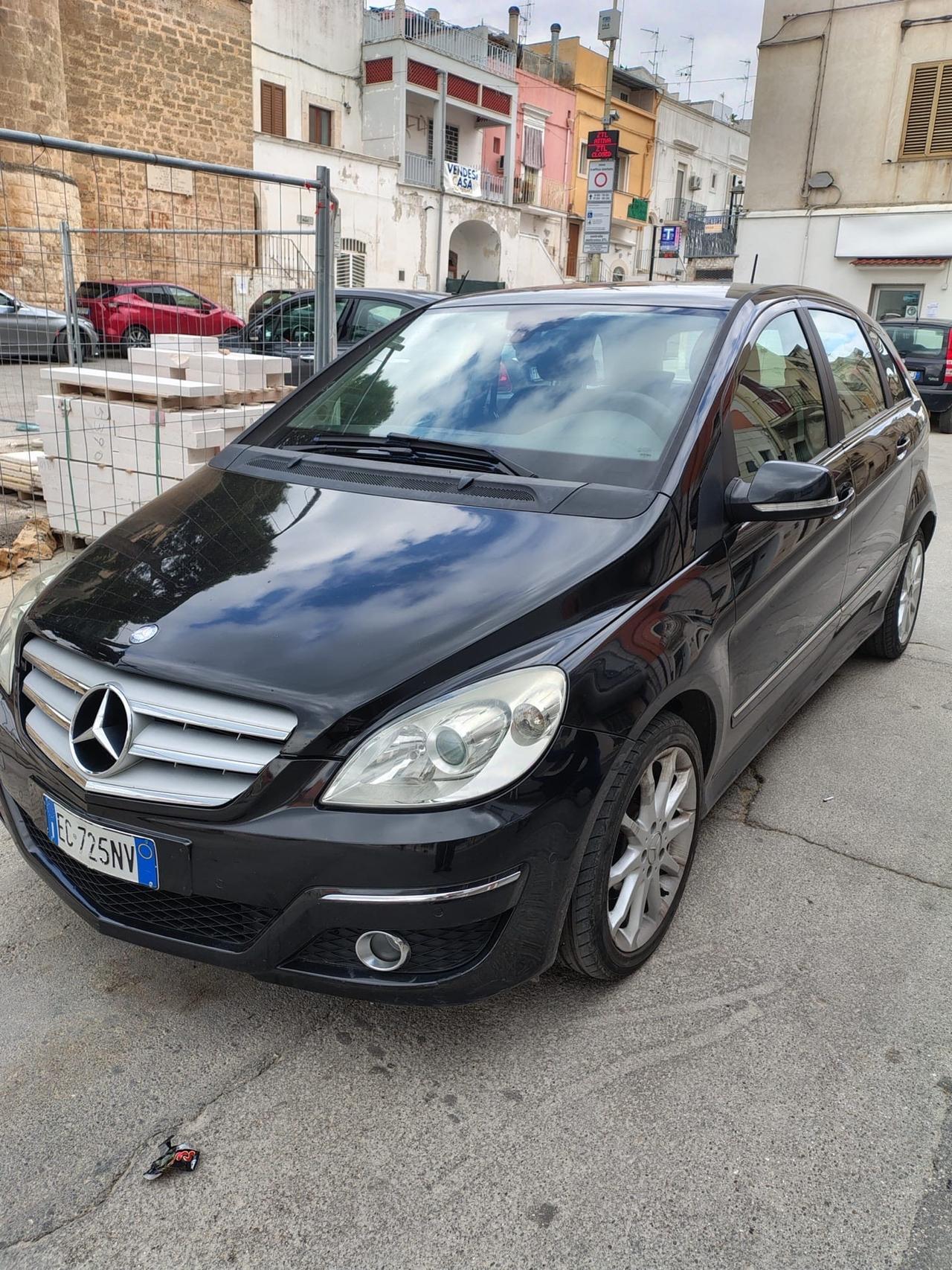 Mercedes-benz B 180 CDI Premium