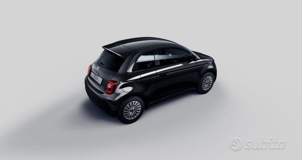 FIAT 500 Berlina 3 + 1 42 kWh 310 km