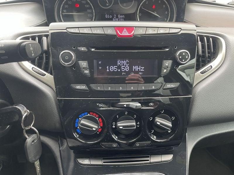 Lancia Ypsilon Ypsilon 1.2 8v Gold s&s 69cv E6