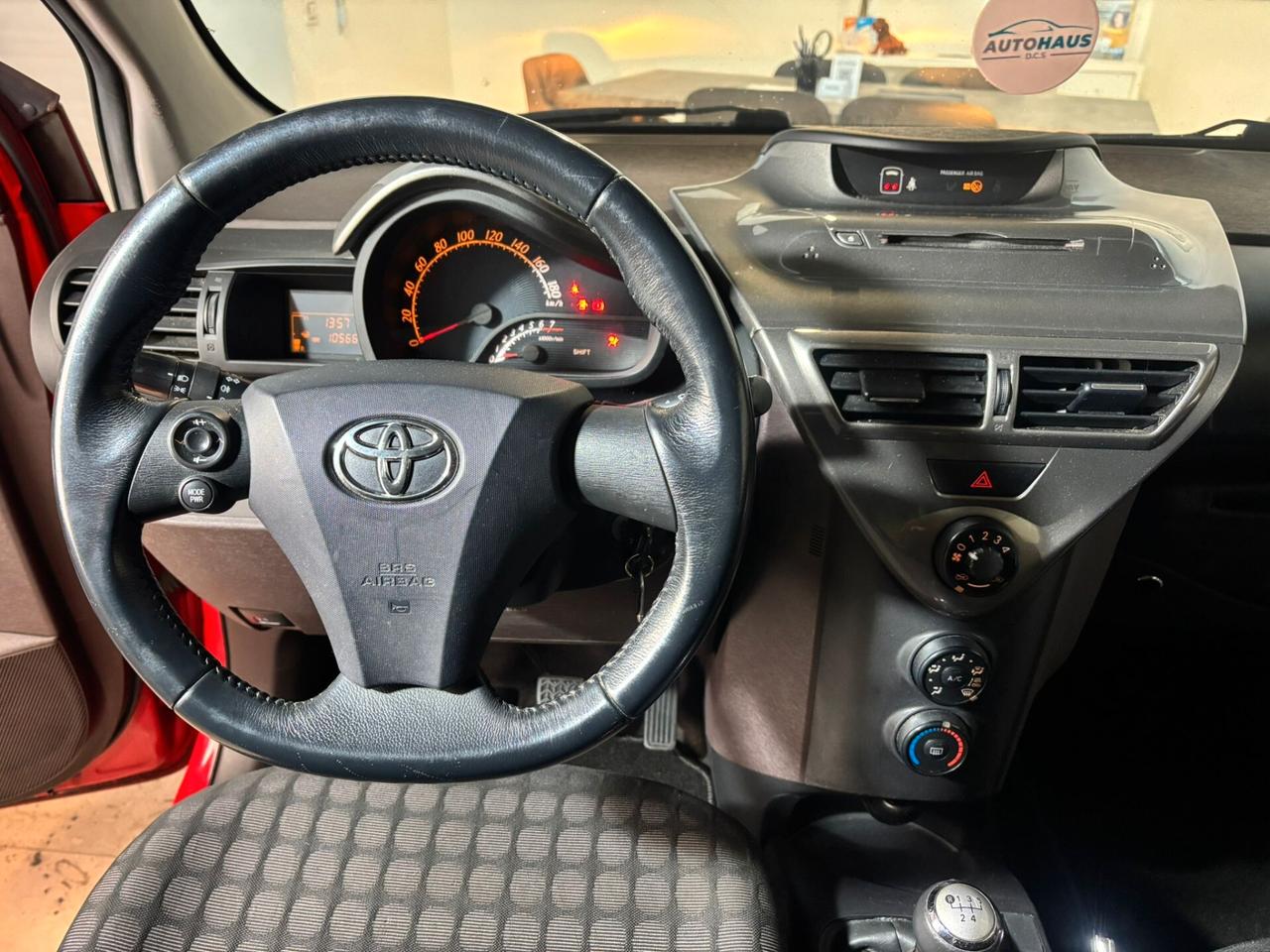 Toyota iQ 1.0 Benzina 69 cv