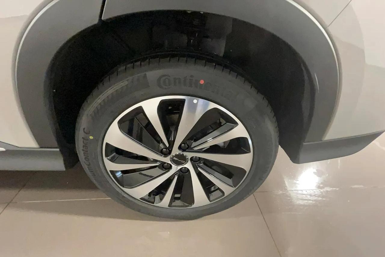 Byd Seal U DM-i 1.5 218 CV PHEV Boost