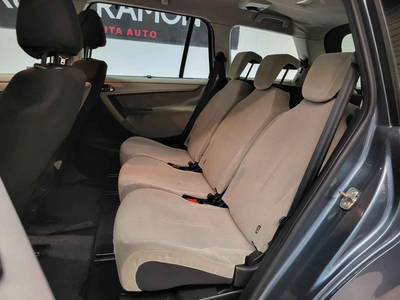 Citroen C4 1.6 HDi 110CV FAP Elegance