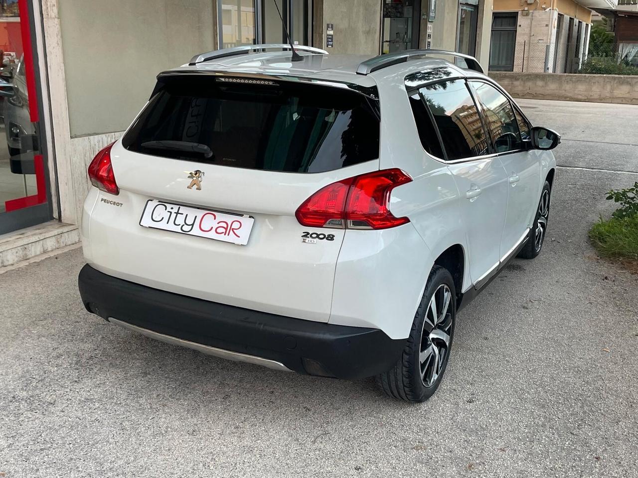 Peugeot 2008 1.6 e-HDi 92 CV Allure