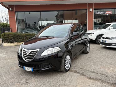 Lancia Ypsilon 1.2 69 CV 5 porte Platinum