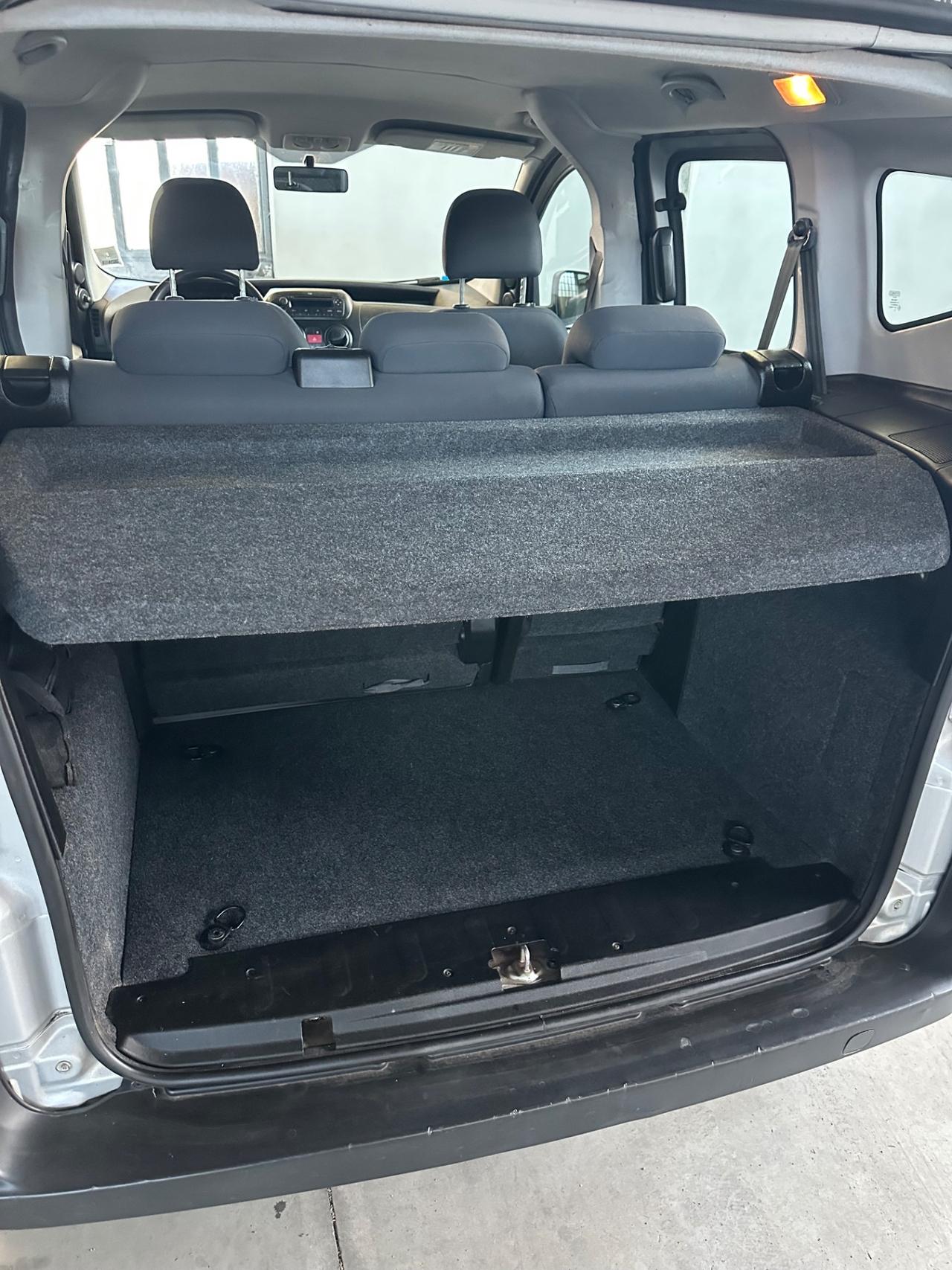 Peugeot Bipper Tepee 1.3 HDi 75 FAP Stop&Start Premium