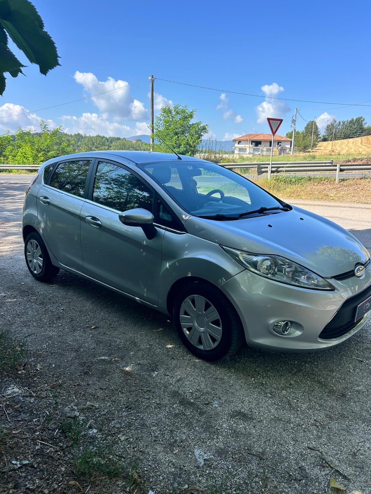 Ford Fiesta 1.4 TDCi 5p. Ghia