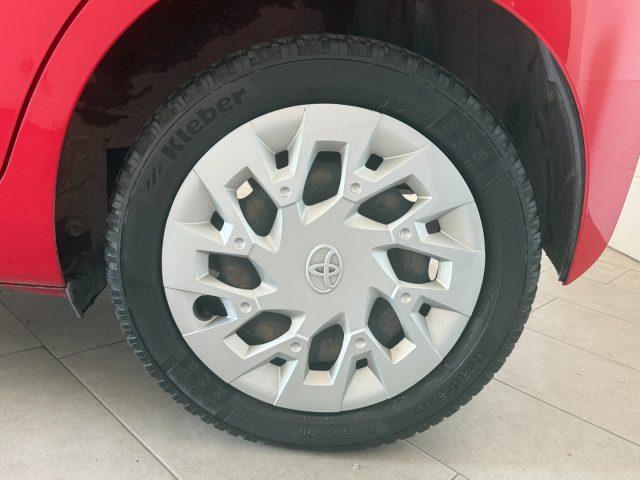 TOYOTA Aygo 1.0 VVT-i 72 CV 5 porte x-clusiv MMT