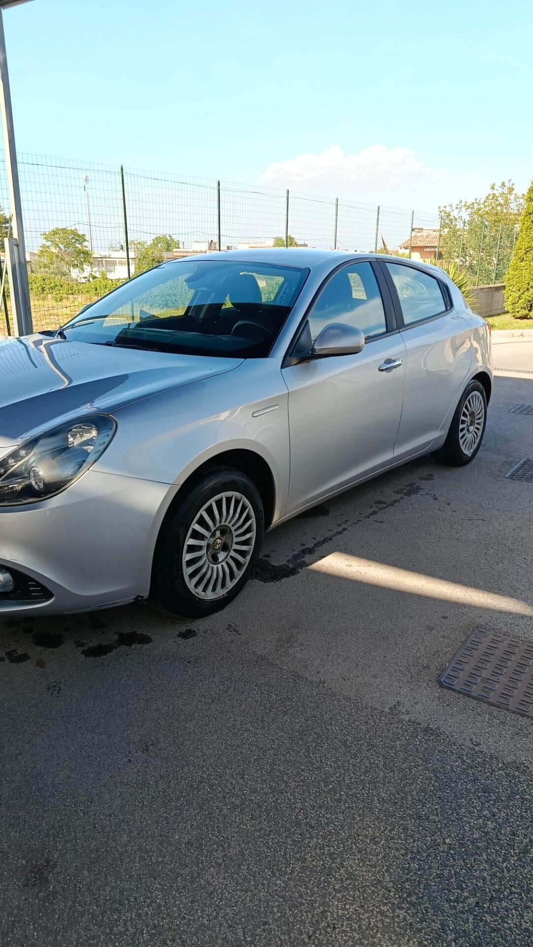 Alfa Romeo Giulietta 1.4 Turbo 105 CV