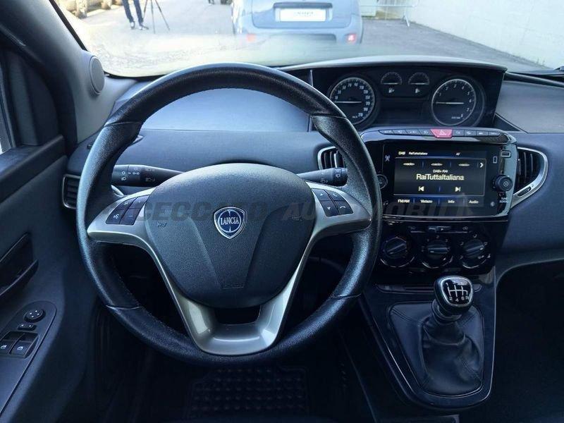 Lancia Ypsilon Ypsilon 1.0 firefly hybrid Gold s&s 70cv 5p.ti