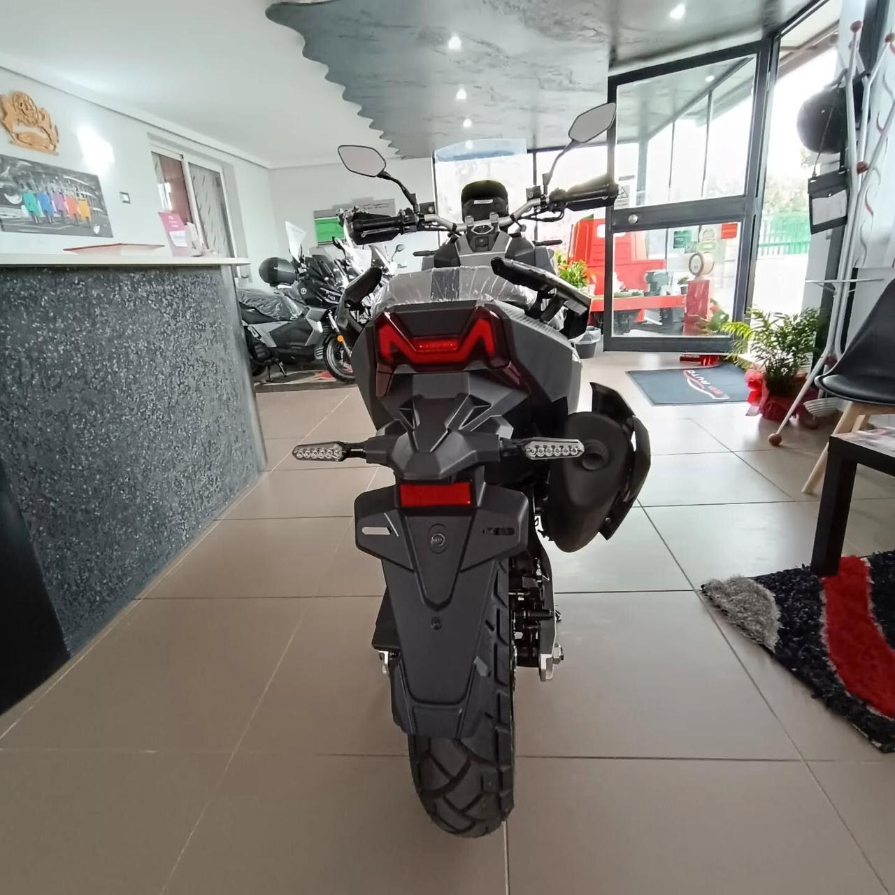 Sym Adx 400 TG NUOVI DA IMMATRICOLARE